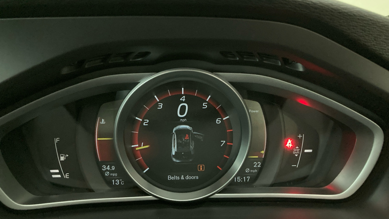 Volvo V40 T2 [122] R DESIGN Nav Plus 5dr Petrol Hatchback